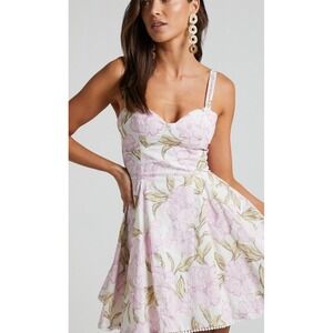 Showpo Amalie the Label Alix pink floral linen mini dress Size US 6 Pink & White